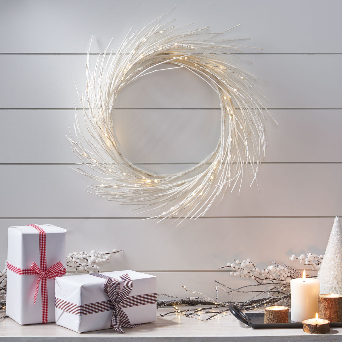 24-Inch LED Paper Wreath