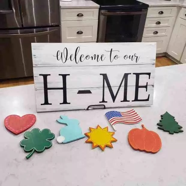 Wooden Christmas Welcome Sign